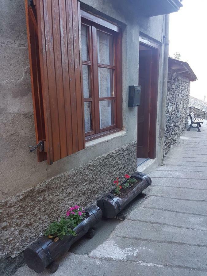 Willa Casa Ponet Valencia D'Aneu Zewnętrze zdjęcie