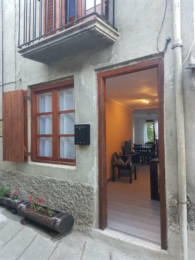 Willa Casa Ponet Valencia D'Aneu Zewnętrze zdjęcie